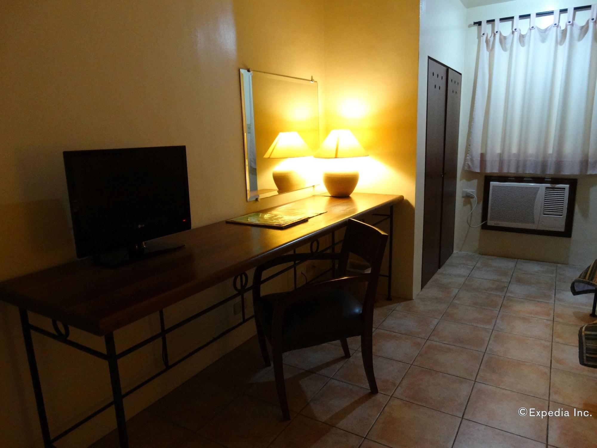 Citystate Asturias Hotel Palawan Puerto Princesa Bagian luar foto