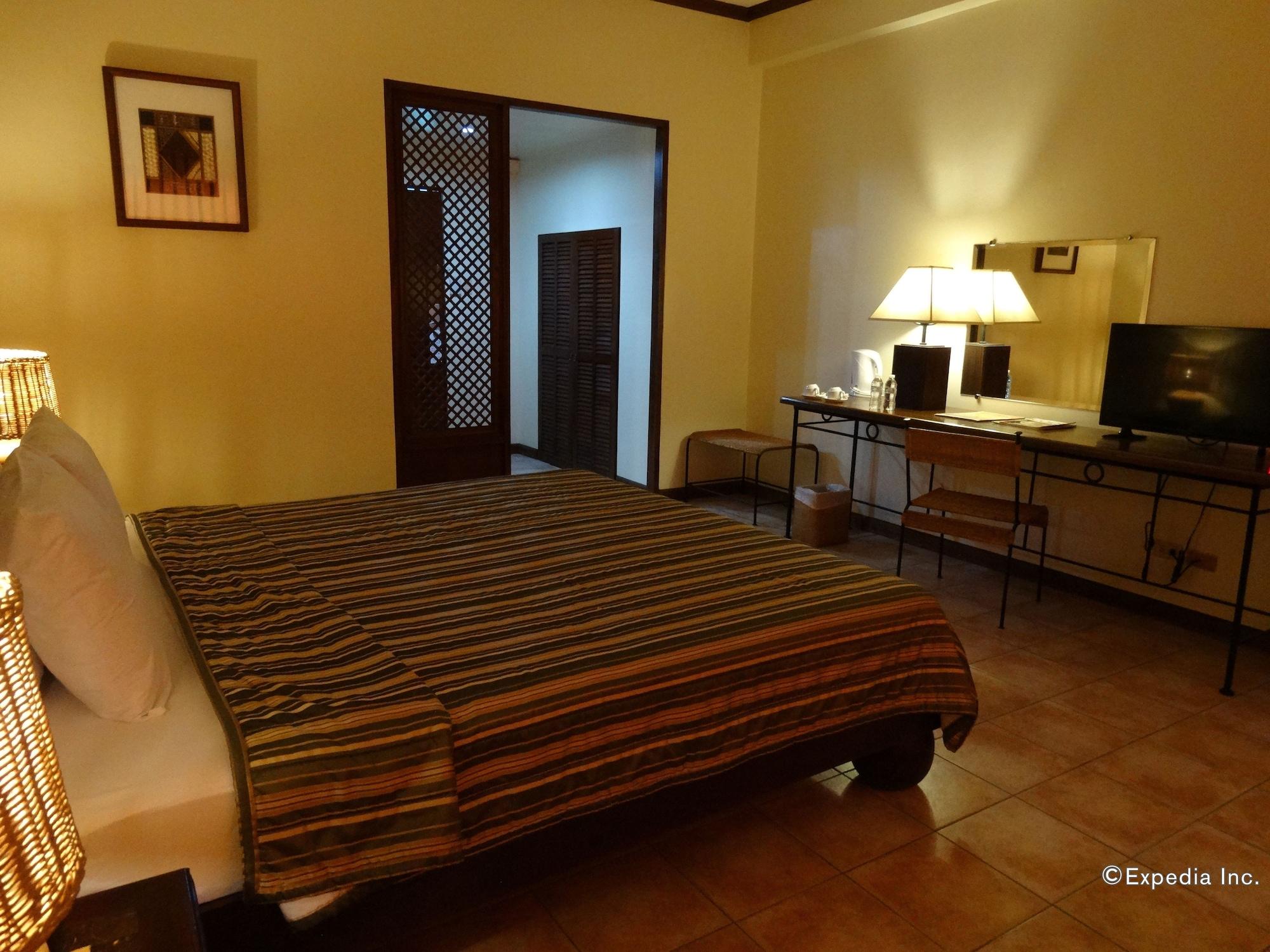 Citystate Asturias Hotel Palawan Puerto Princesa Bagian luar foto