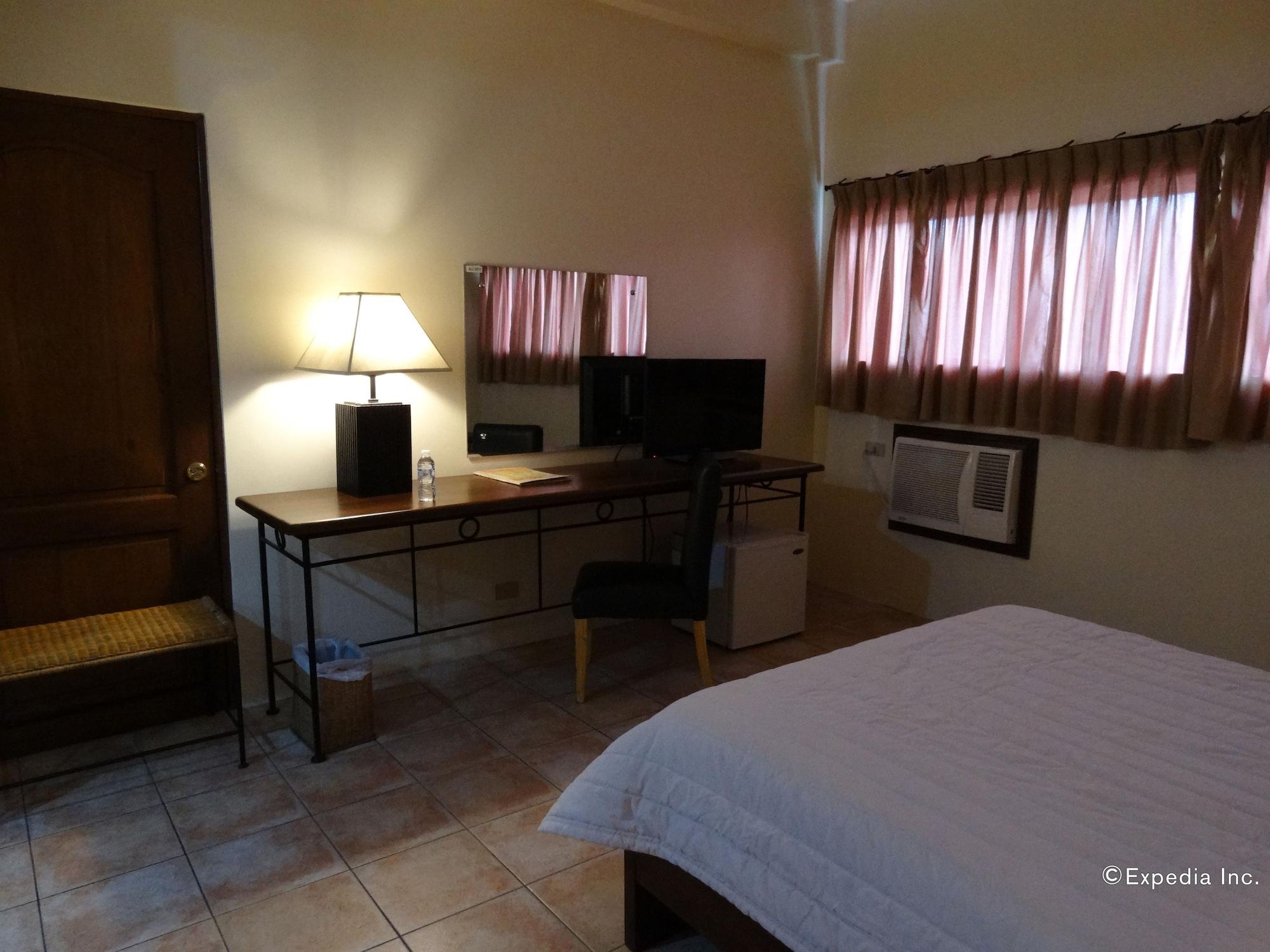 Citystate Asturias Hotel Palawan Puerto Princesa Bagian luar foto