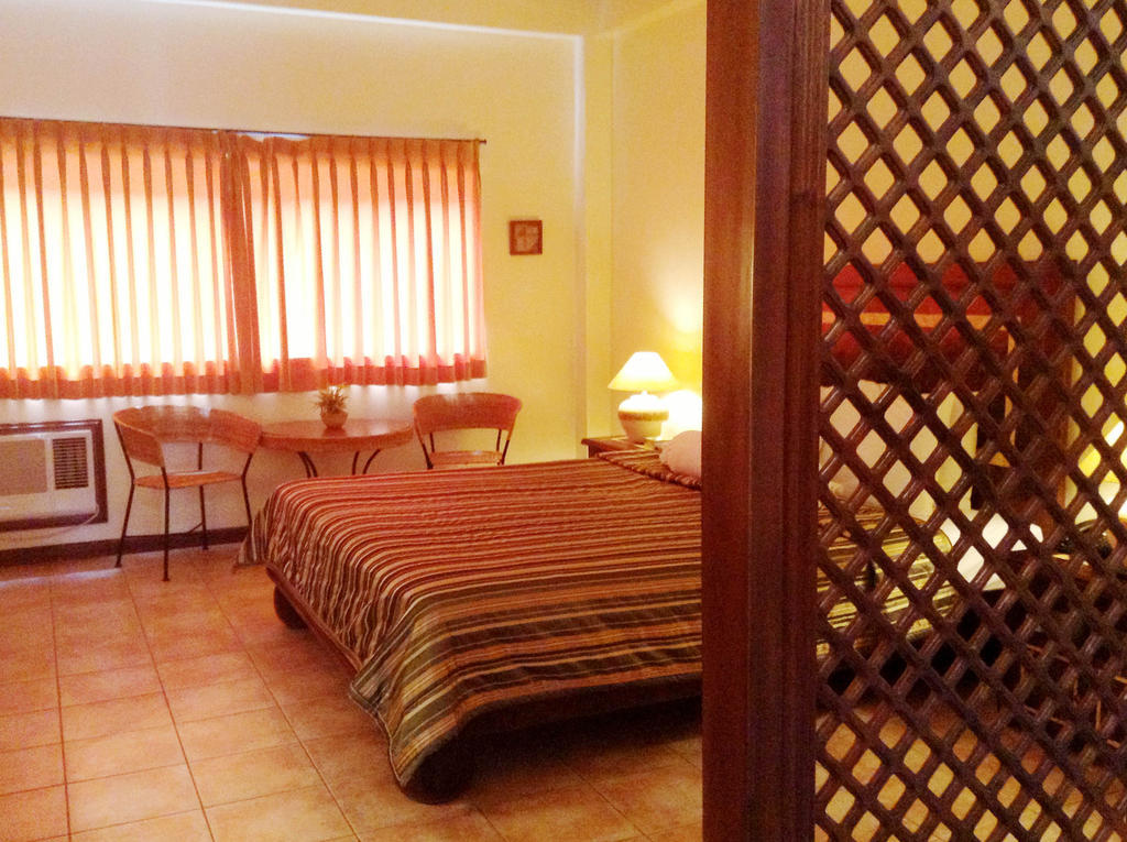 Citystate Asturias Hotel Palawan Puerto Princesa Bagian luar foto